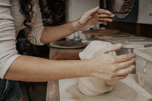 Load image into Gallery viewer, Intermediate Pottery Course