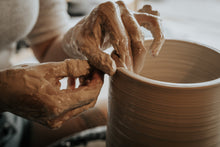 Load image into Gallery viewer, Beginner's Pottery Course