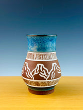 Load image into Gallery viewer, Andes Mini Vase

